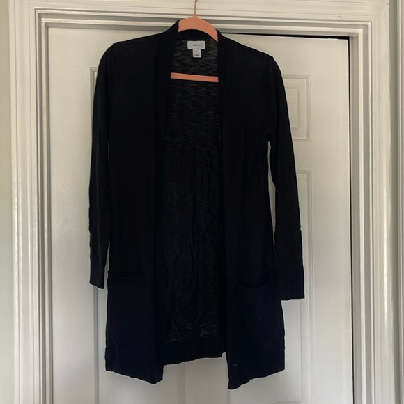 Lightweight black cardigan. Old navy. - Picture 1 of 3